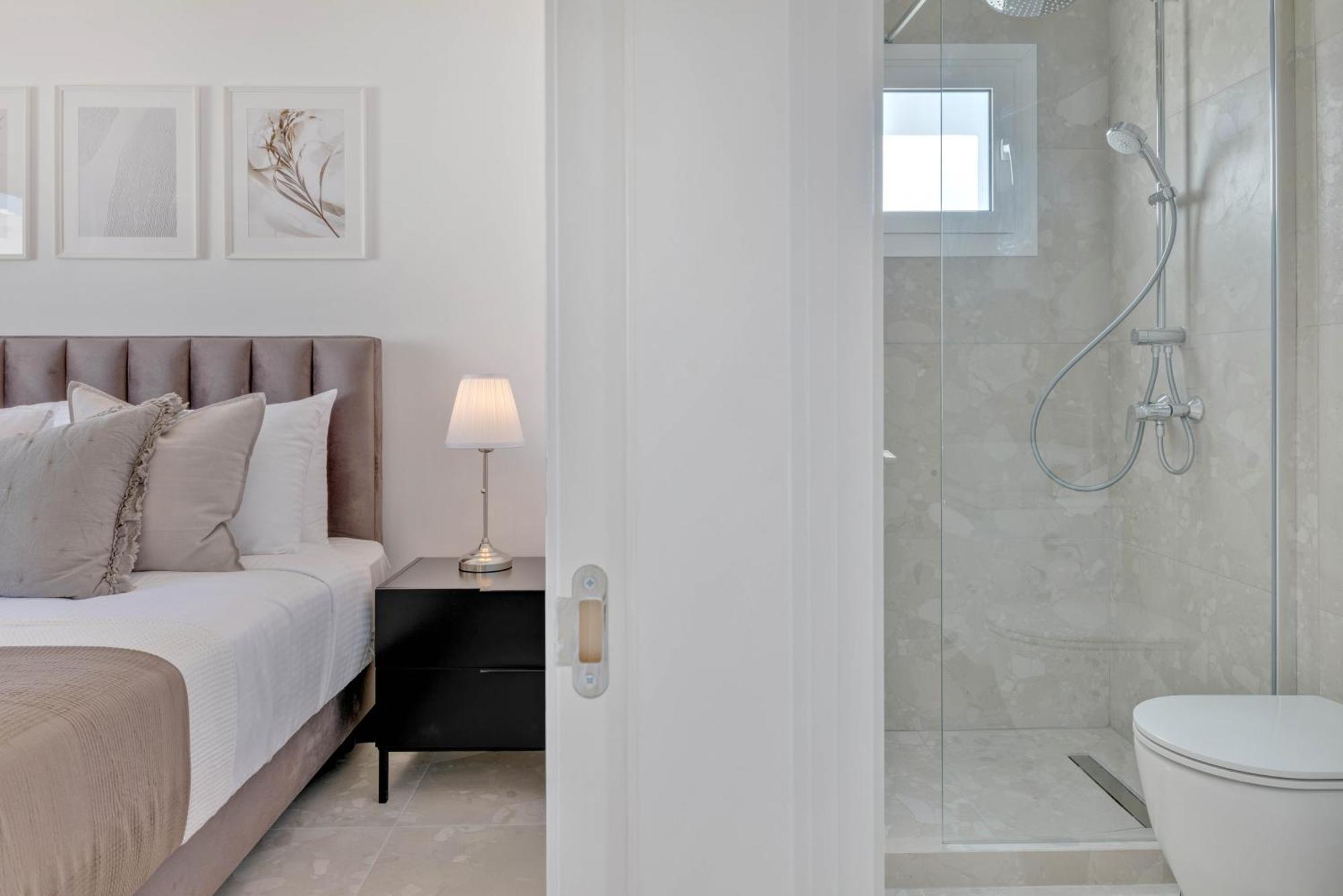 Phaedrus Living: Seaview Luxury Flat Limnaria 150 Apartment Paphos Exterior foto